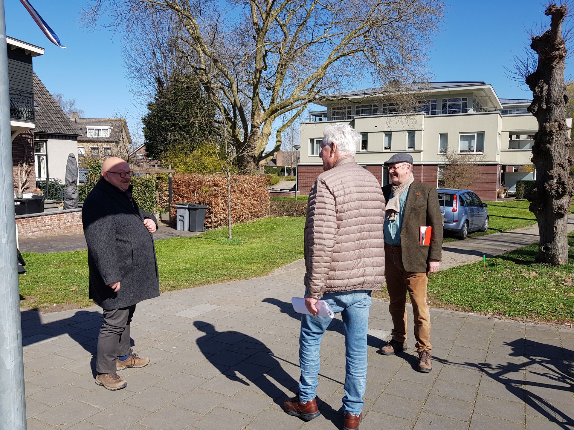 Historische Kring Bemmel Plaatst Zuilen Terug - Omroep Lingewaard