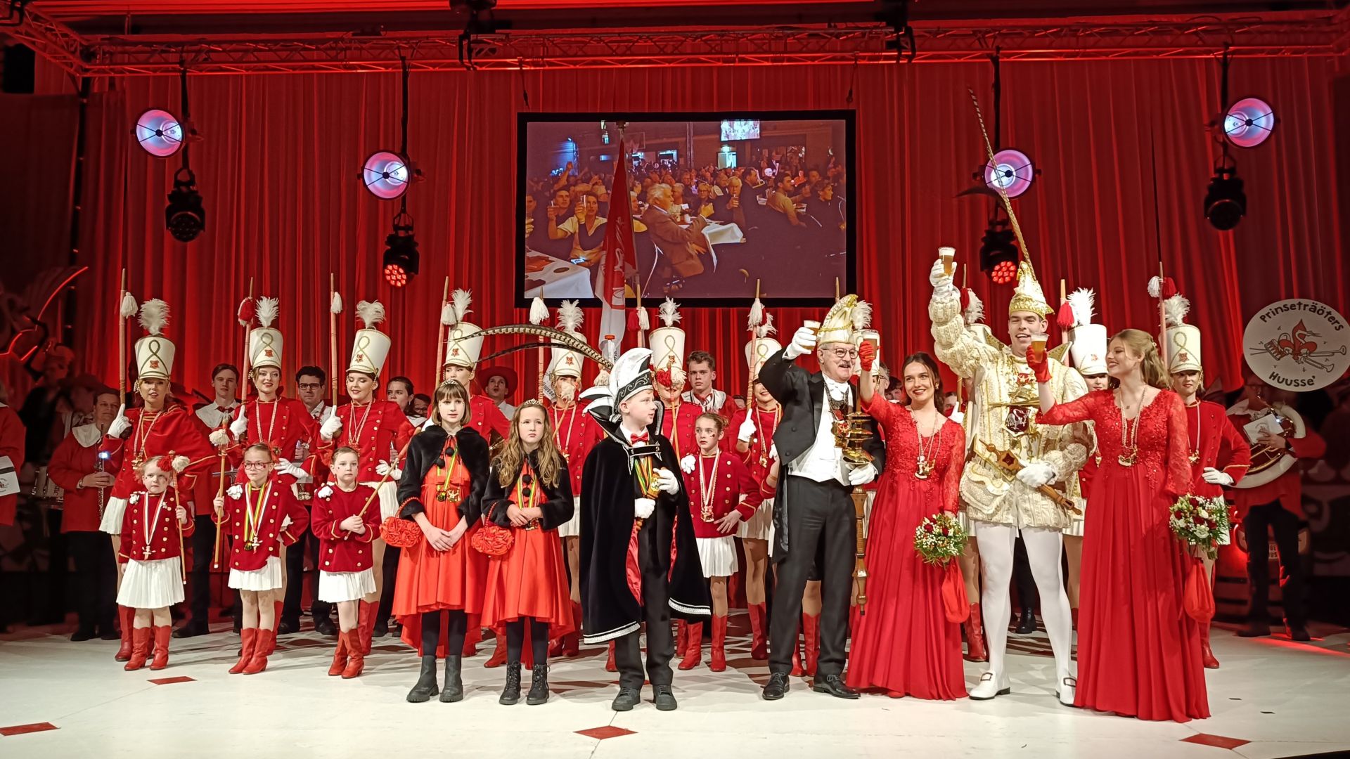 Kraonige Zwaone zorgen voor top sfeer…