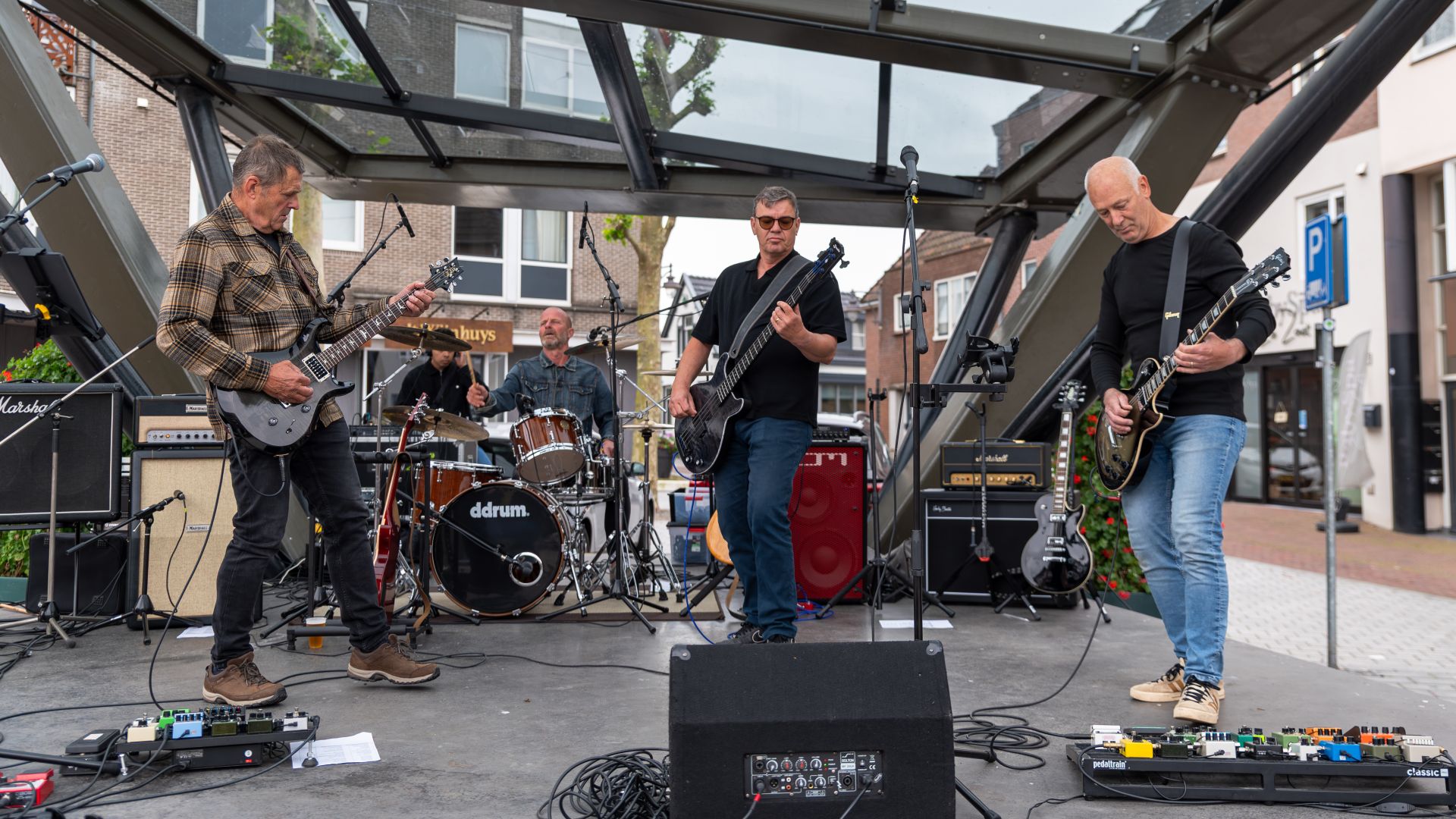 RockStreet Huissen bruist met zes podia