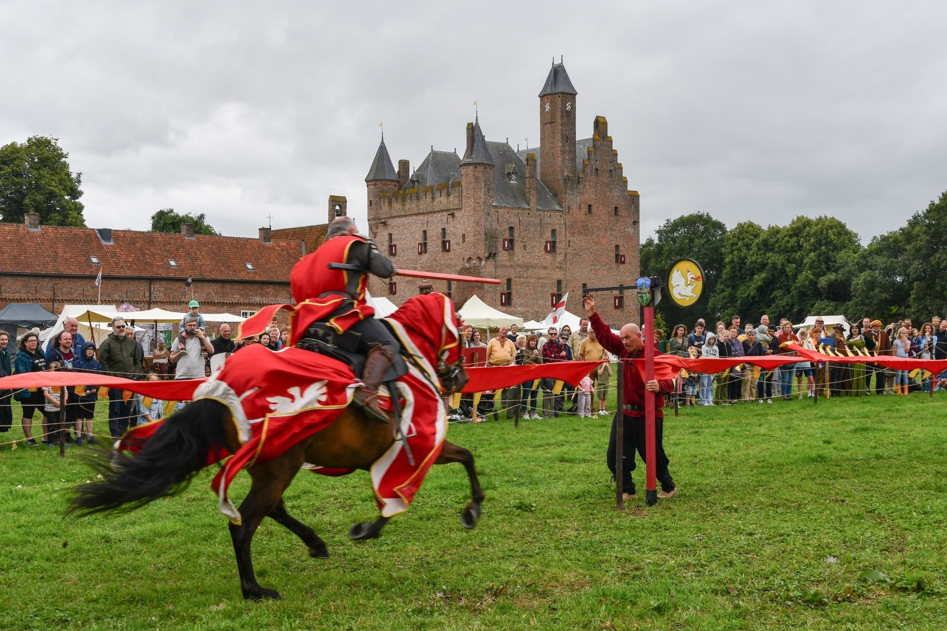 Slag om Doornenburg – Beleef de Middeleeuwen van dichtbij!