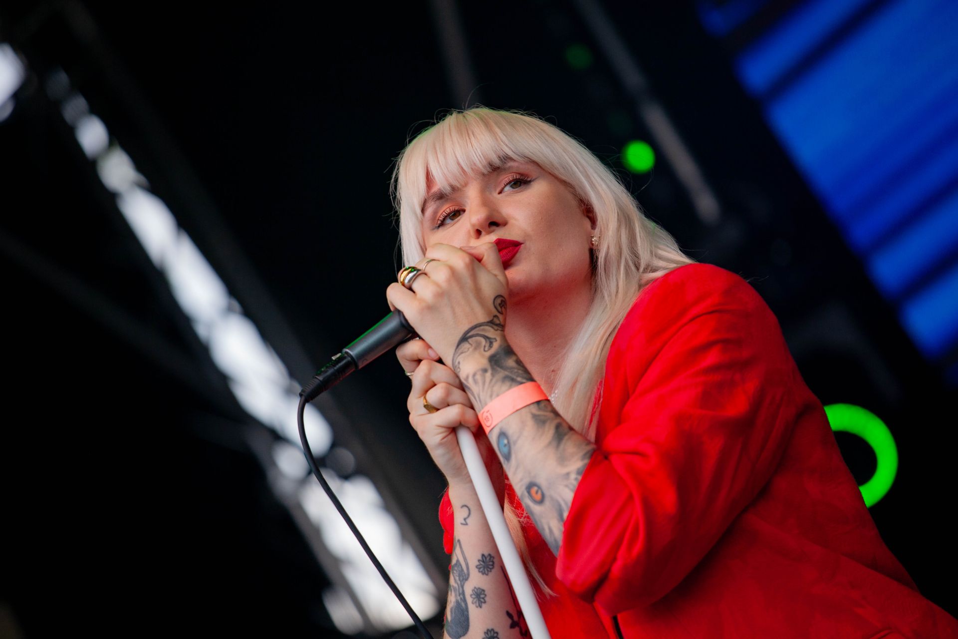 MUSIC by Knight grootser dan ooit!