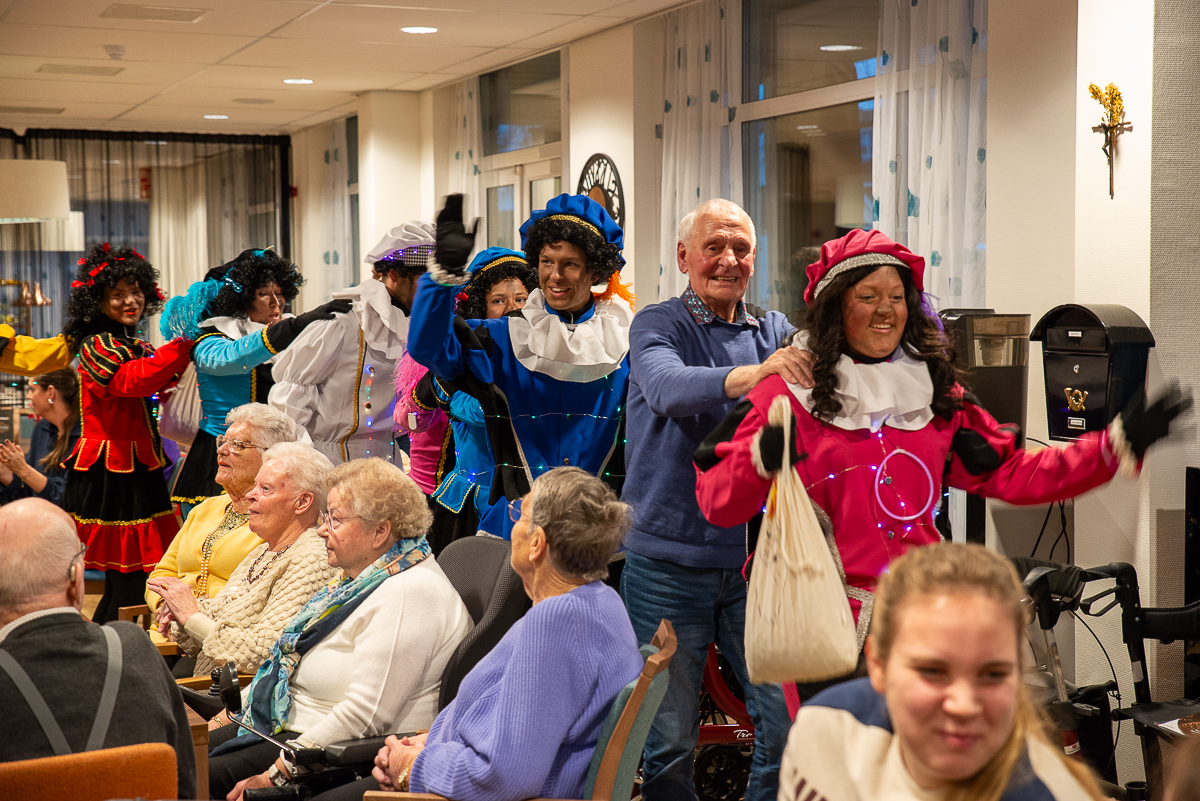 Afscheid van Sinterklaas in Lingewaard: van Sancta Maria tot het Looveer