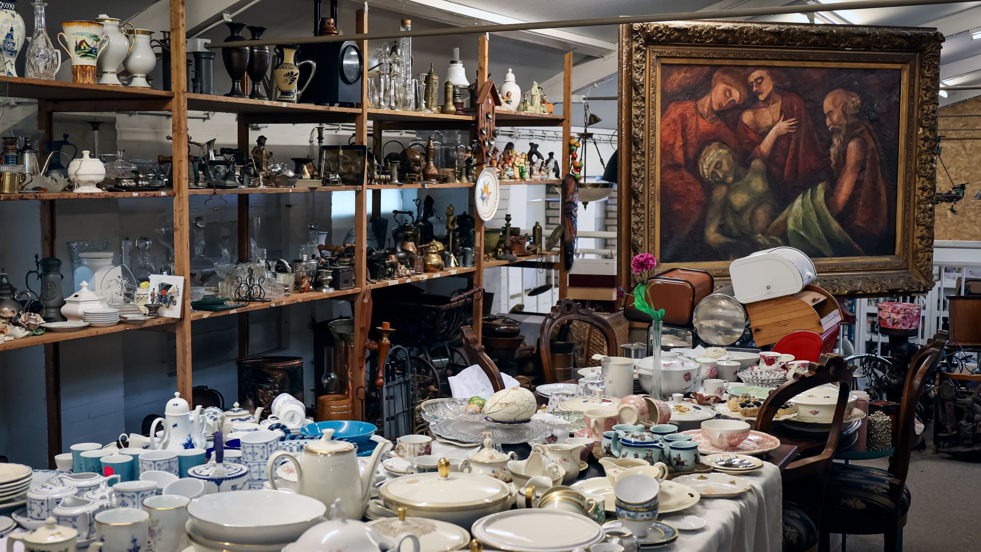 Waar oud en nieuw elkaar ontmoeten: Kringloopwinkel STER in Angeren