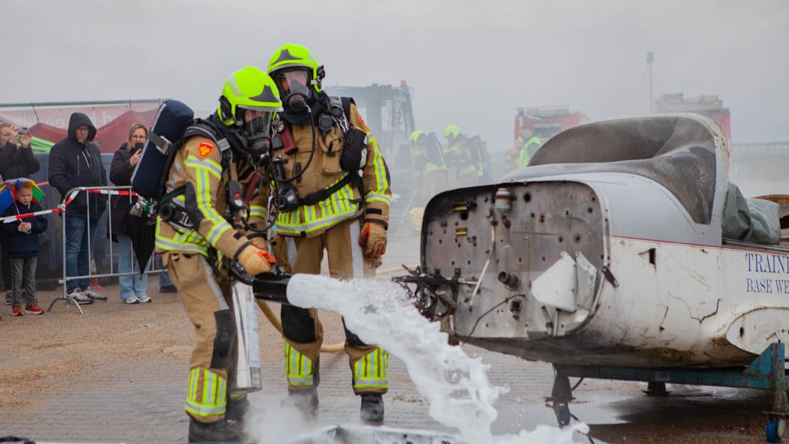 Video: Realistische brandweerwedstrijden in Huissen.