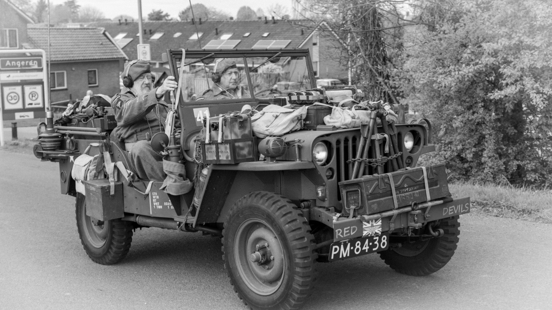 Rijdend verleden door de Betuwe.