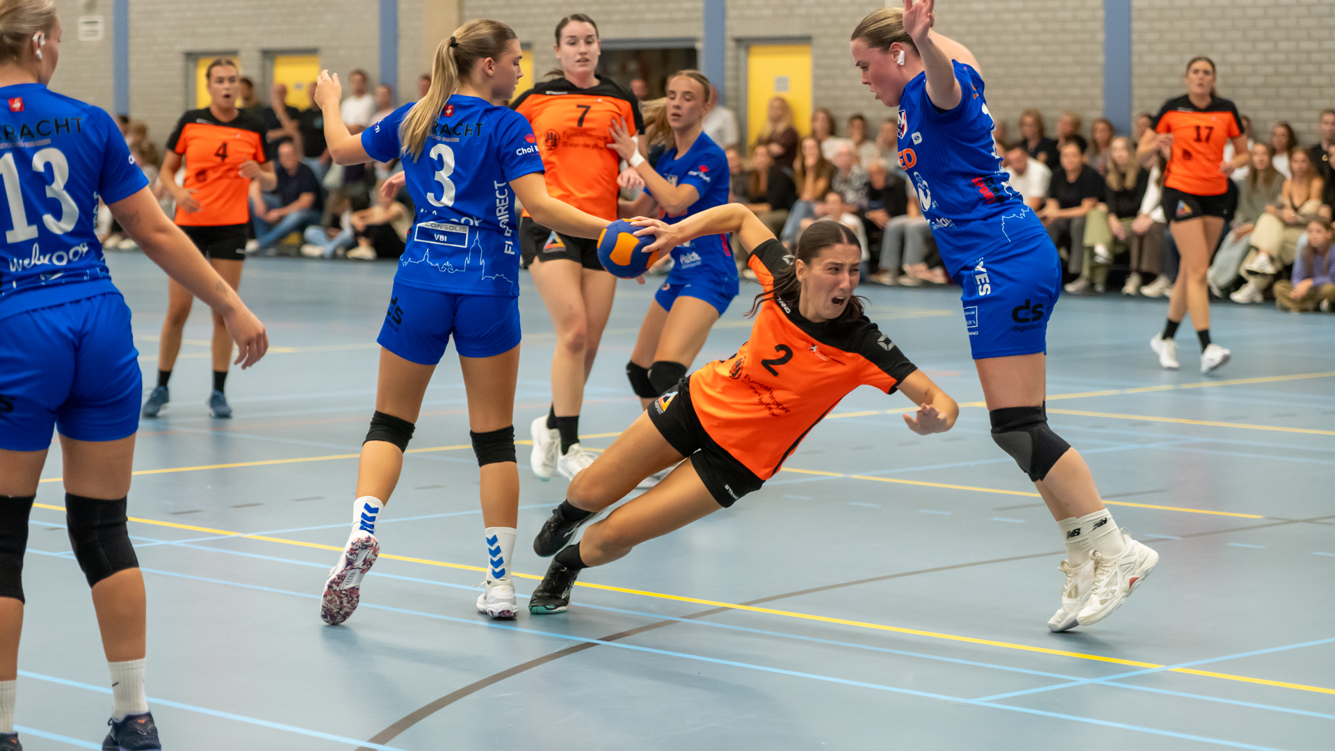 Huissen troeft Angeren af in derby