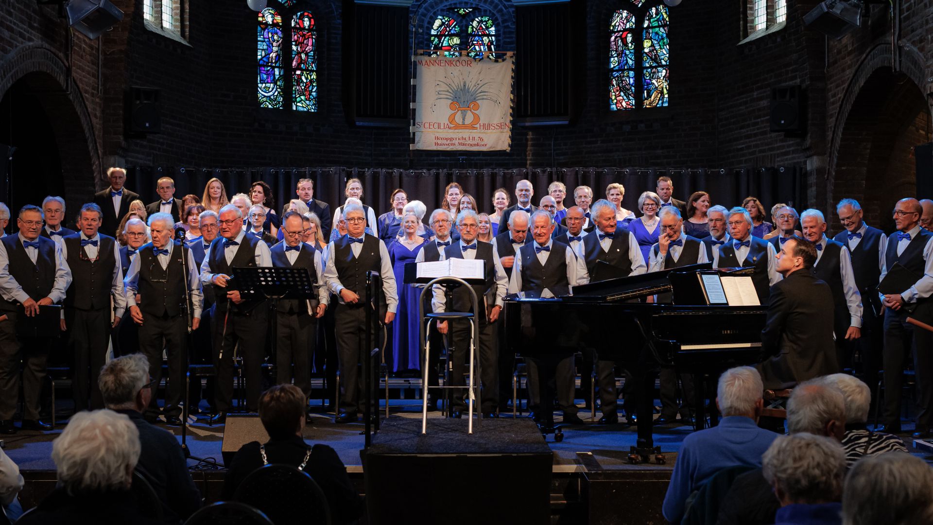 Lingewaards Mannenkoor viert 50-jarig jubileum met feestelijk concert